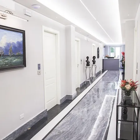 Correnti Boutique Szálloda *