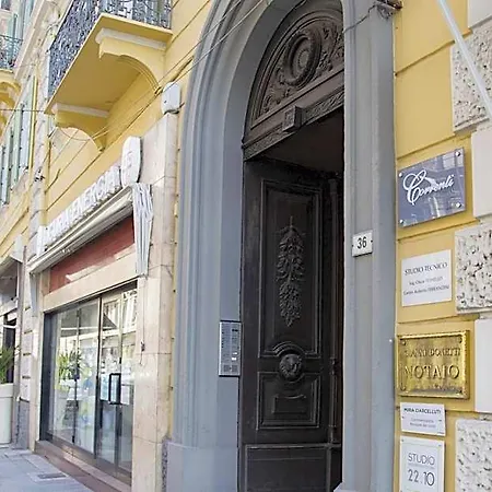 מלון Correnti Boutique